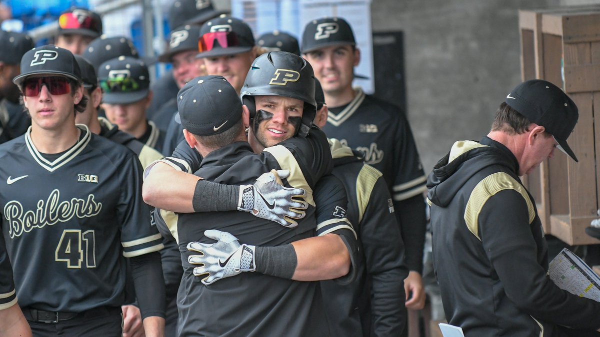 PurdueBaseball's tweet photo. 📸 @Haley_Toetz captured the dugout vibes, too.

#BoilerUp x #CarolinaConnection https://t.co/ietEsdNPQE