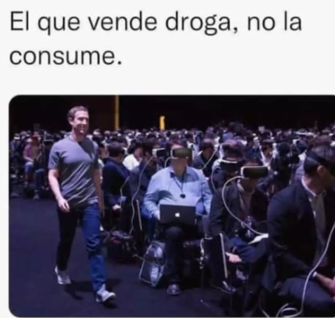MaElenaCastillo's tweet image. El que vende droga..
#escorrecto
#MarkZuckerberg