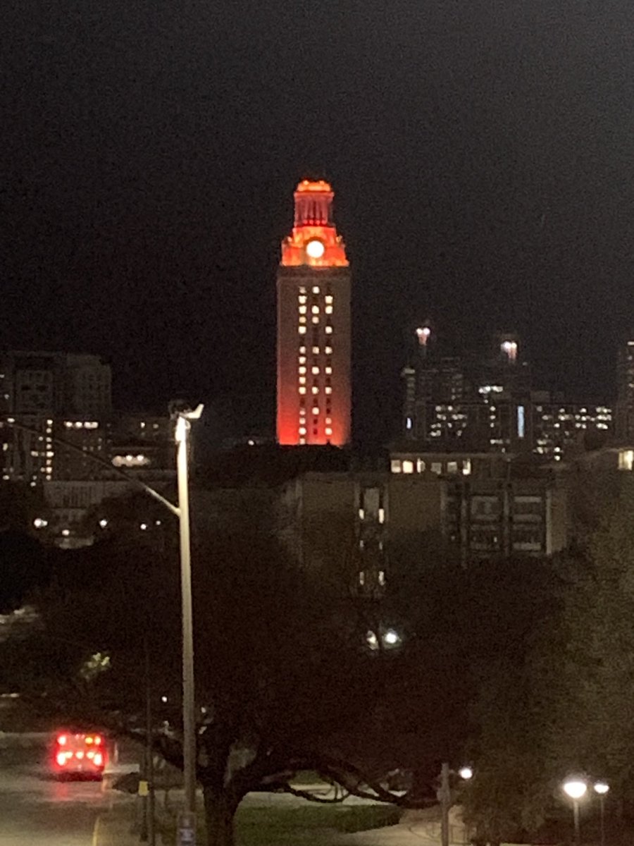 JCHartzell's tweet photo. On this day of the service remembering Red McCombs, his life reminds me of the power of optimism &amp; expecting to win, plus the differences one exceptional individual can make in the lives of countless others. Hook ‘Em, Red! 🤘 https://t.co/BZ1OTSMZM5