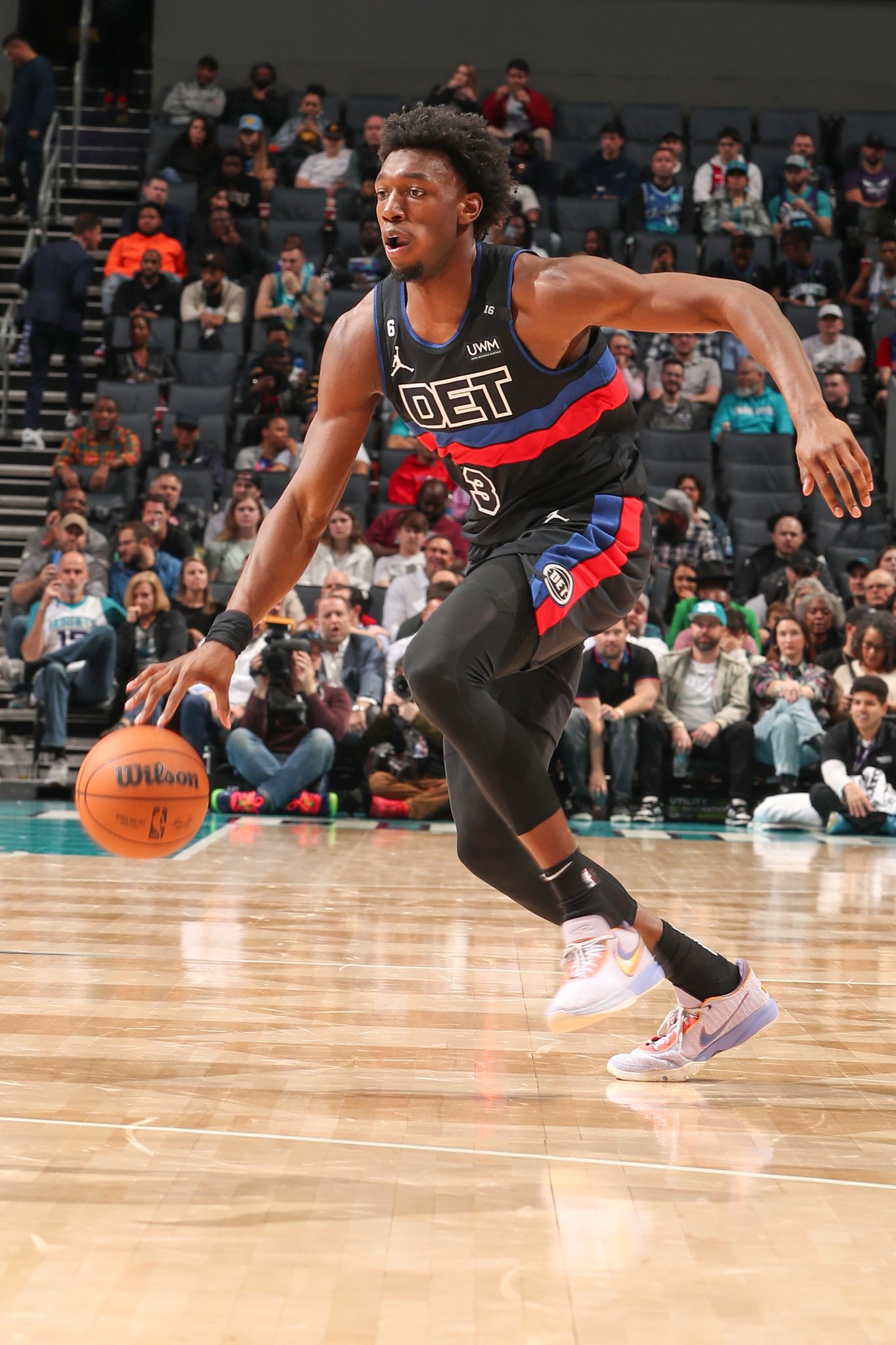 【希少】NBA James Wiseman 赤ウェーブパラレル FqBWTieaEAQ72Wy.jpg:large