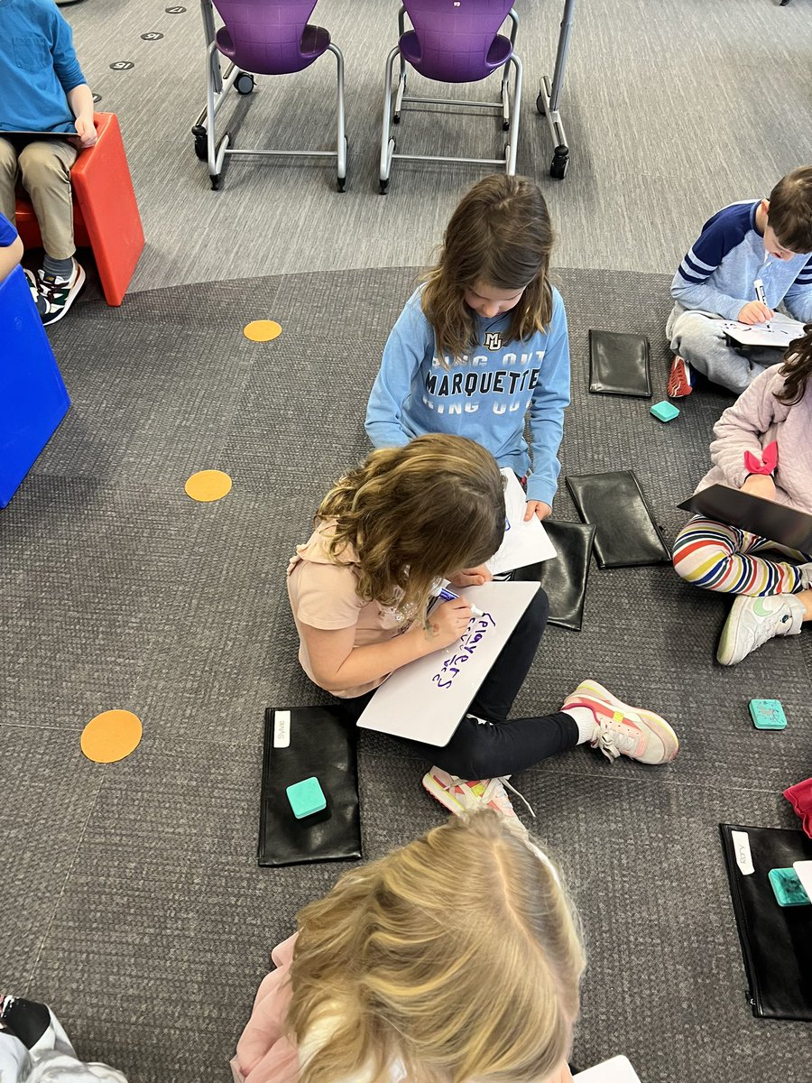 Caroline Wiley tweet media