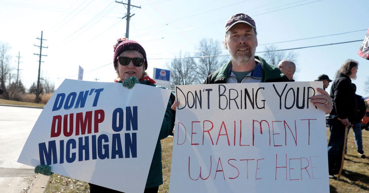 Ohio residents, Norfolk Southern strike a deal on crash evidence https//t.co/aumWGBfiD5 Reuters