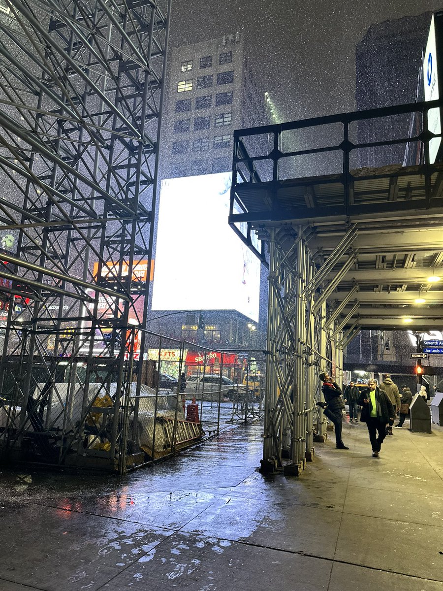 Nino Alvarez tweet media