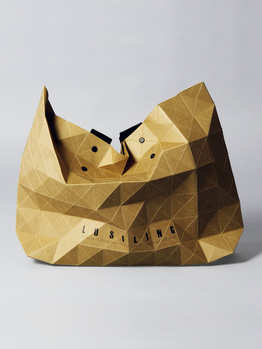 PaperhouseLihe's tweet image. New kraft paper bag design !🥳🥳
Provide paper box design,production and door-door shipping service ! 😎😎
If you want to implement your design,DM or leave me message.🥰🥰
#paperbox #kraftpaperbag #paperboxdesign #kraftpaper #shoppingbag #custombag #packaging #recyclebag #ecobag