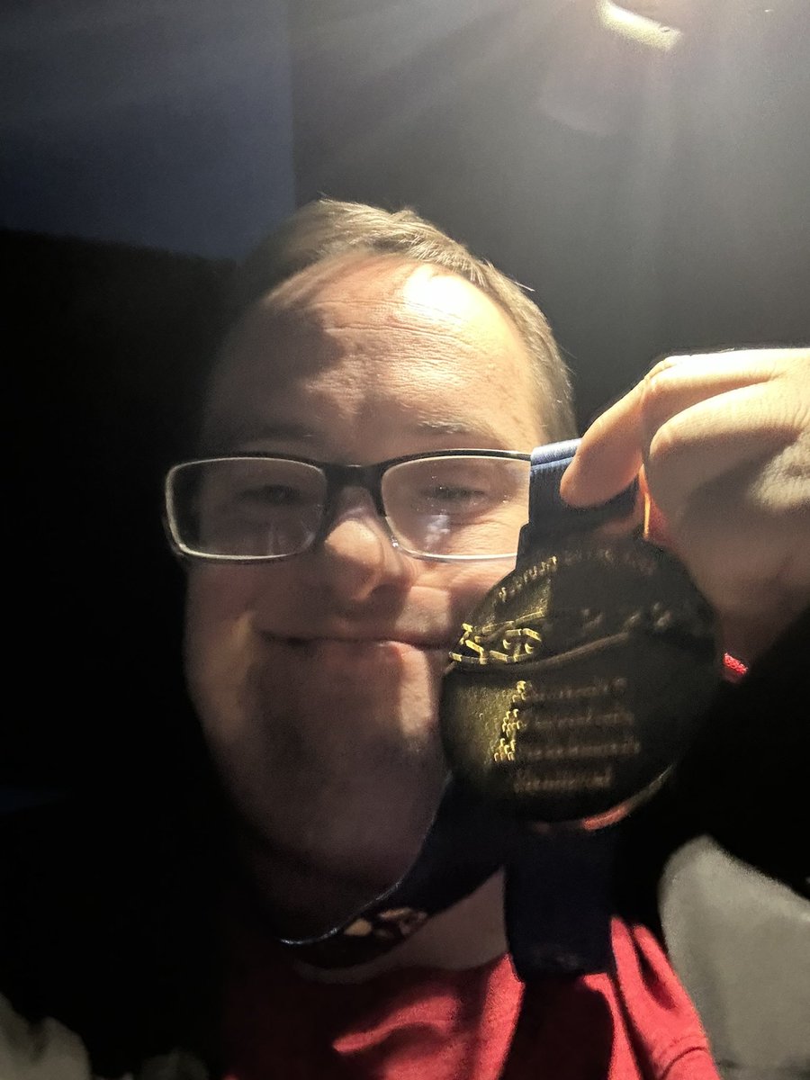 NHLFlames's tweet photo. THATโS OUR GOLD MEDALIST!
Congrats to Chris Sutter and @SpecialOCalgary on a tremendous performance at the Special Olympics Alberta Winter Games! Weโre so proud! https://t.co/PRtk0nJgMi