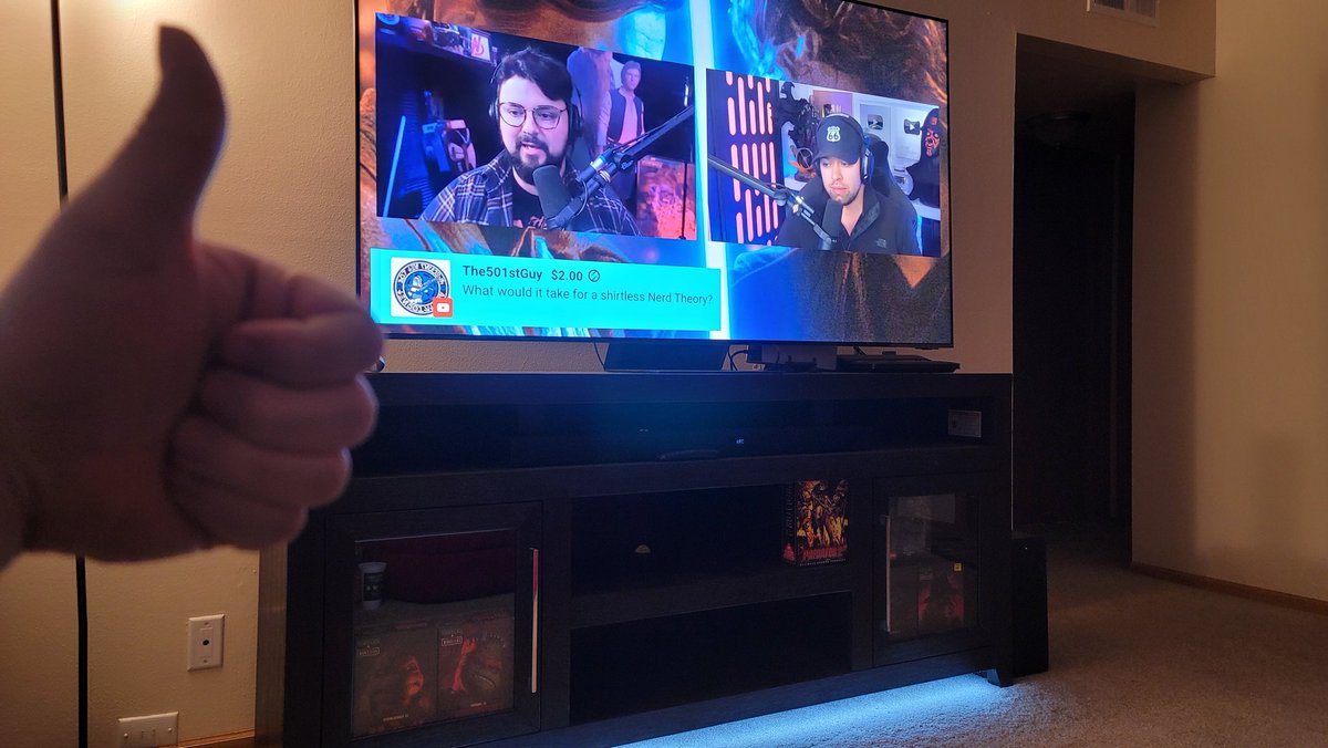 fernerner87's tweet image. Great way to end a Monday excited for the watch parties Mando s3! @realswtheory @TheDenofNerds #nerdtheory