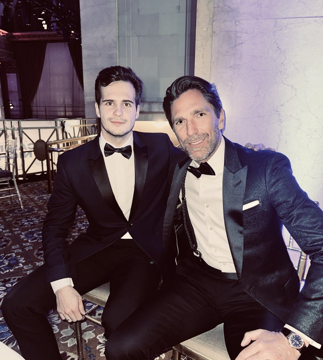 HLundqvist's tweet photo. Casino night @NYRangers @gardenofdreams https://t.co/h0piEoZOqZ