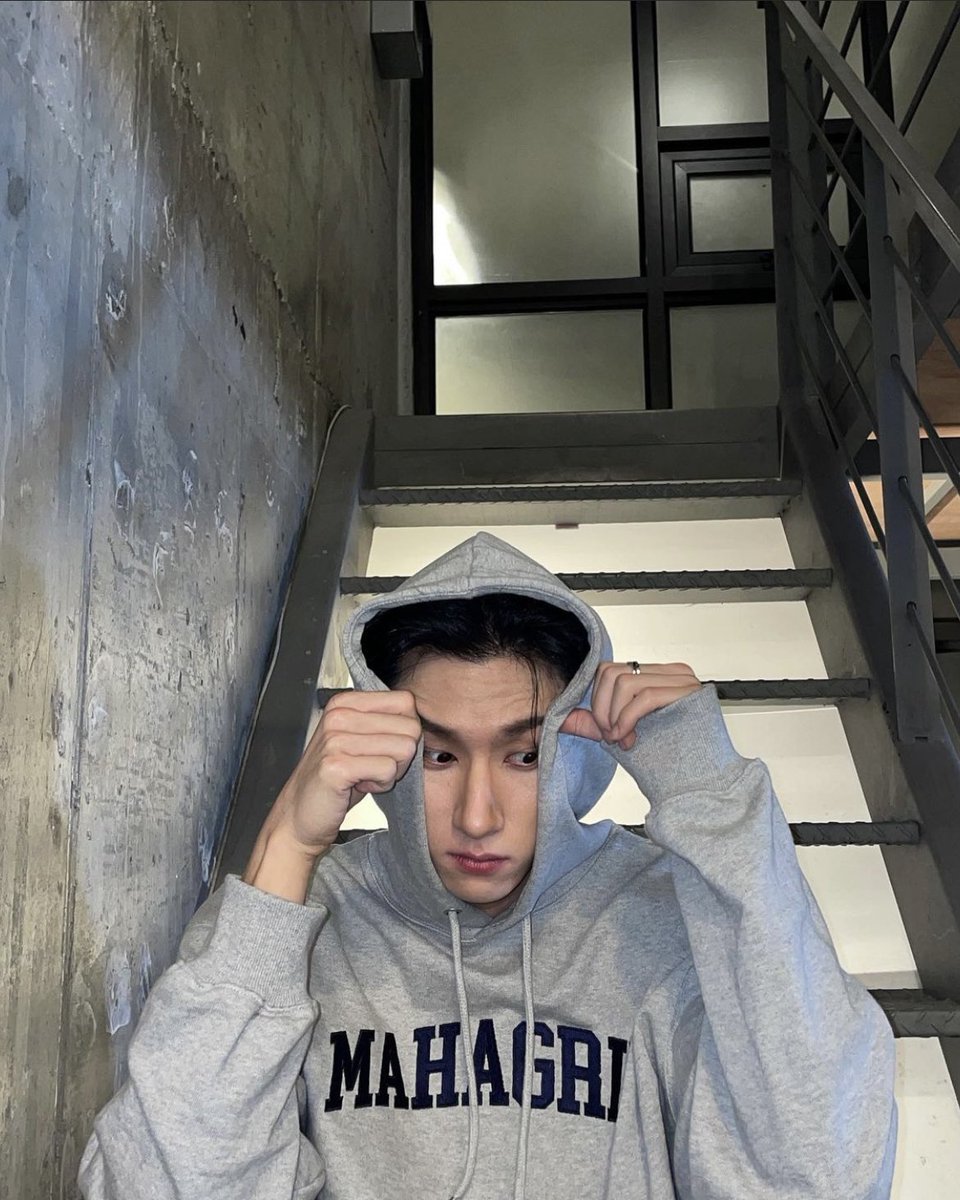 n년 전 오늘의 아이엠 tweet media