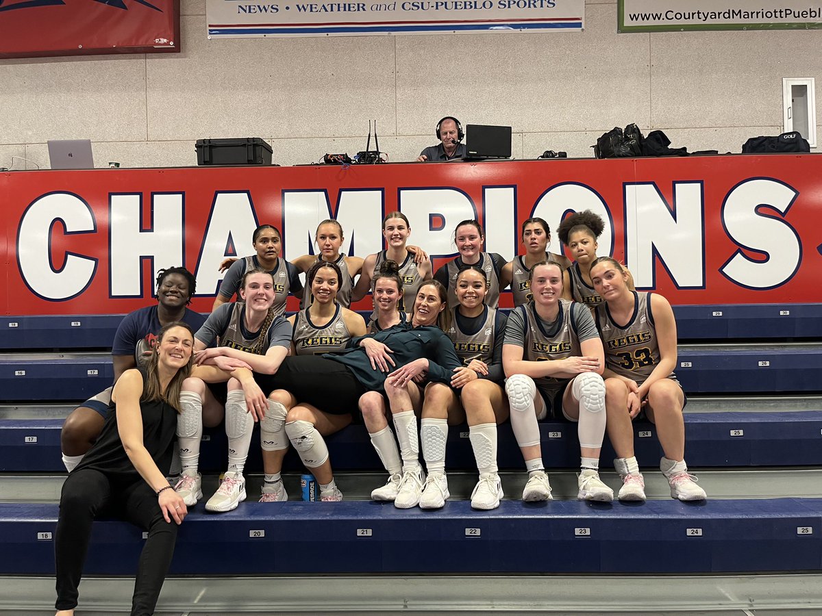 akcassiope's tweet photo. Watching @CoachJessieC become the regular season champ of the @RMAC_SPORTS from a remote cabin in Alaska was definitely the weekend highlight! Congrats @RegisRangersWBB can’t wait to watch you at the RMAC tournament!! #RangerUp #winning https://t.co/SiPMZSfEjG
