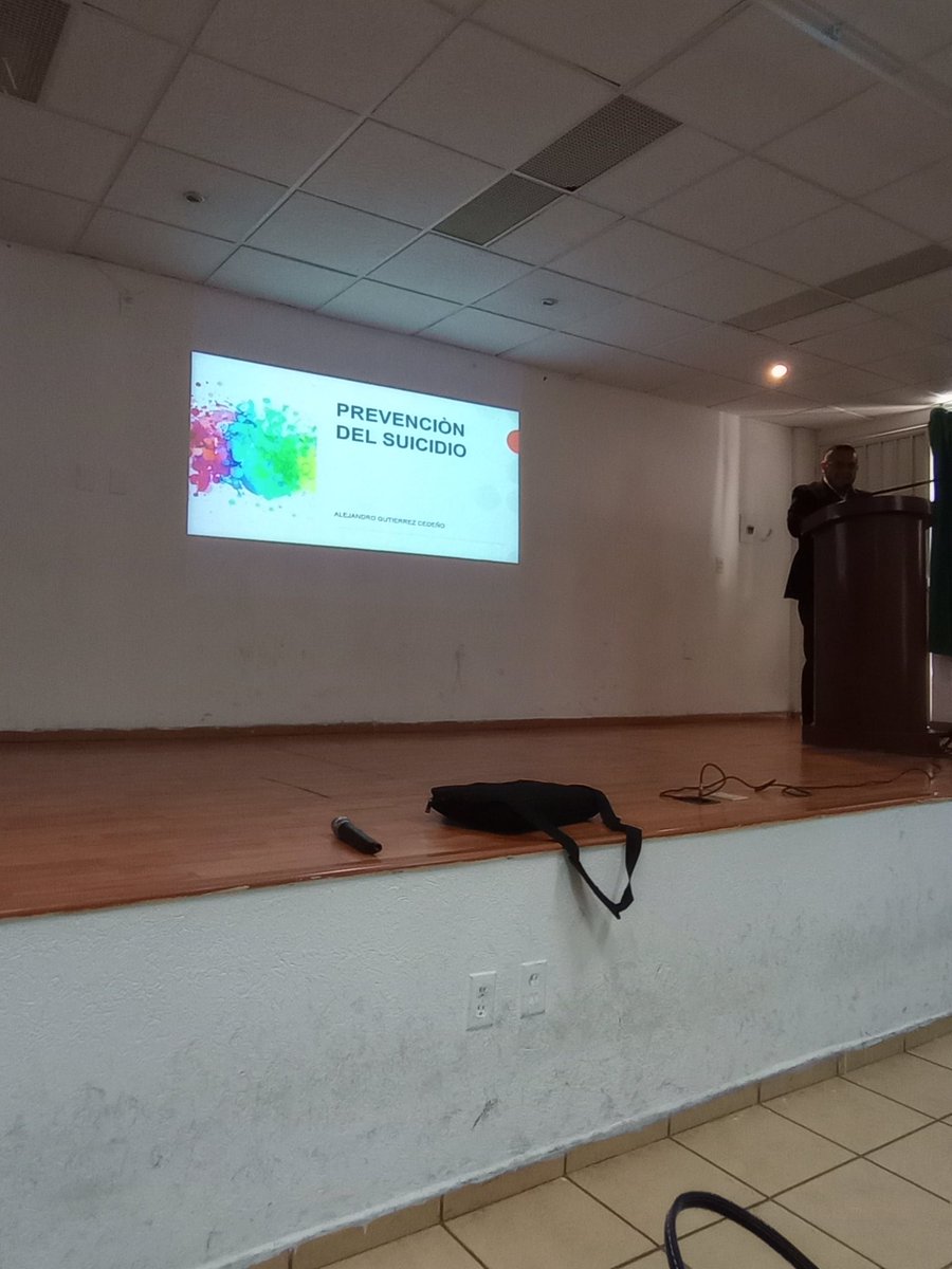 AsesorBg's tweet photo. @epo244 
@escuela_6 
@EPO197 
Se llevó a cabo la Jornada de Acompañamiento Académico en su fase ordinaria del mes de febrero 2023, en la Zona Escolar 03 BG.
Iniciando con la conferencia magistral "Prevención del Suicidio". https://t.co/rmZpeM3Bta