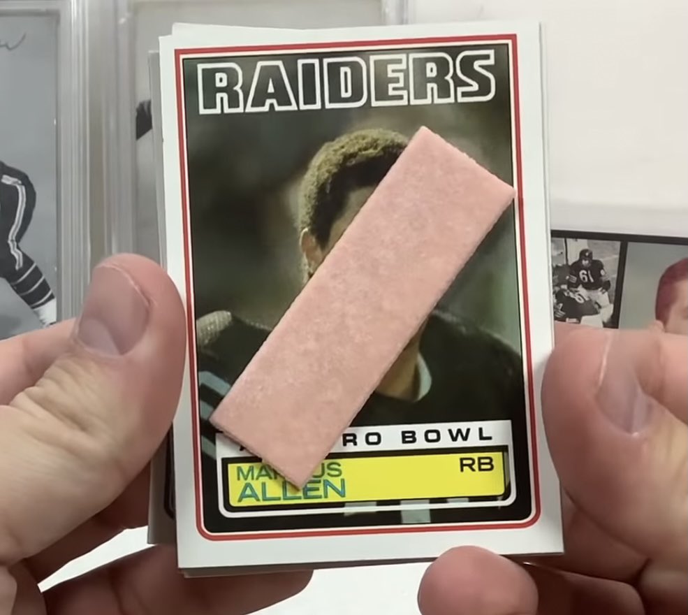 SLVRsport's tweet photo. @CardPurchaser Opened a few 1983 Topps not too long ago and of course this was the Marcus Allen I pulled! π€¦ββοΈ#ChuckLuck https://t.co/OT0XUcDUcO