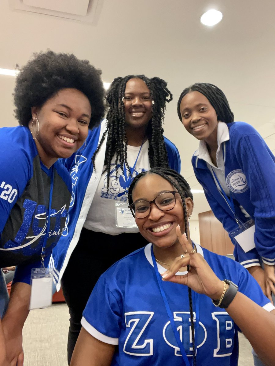 This weekend, Nu Iota attended The “Mighty” Southern Region Undergraduate Leadership Retreat at the University of Houston! We interacted with so many Sorors and received lots of great leadership information. We were also able to meet our State Director LaTanya M. Logan!