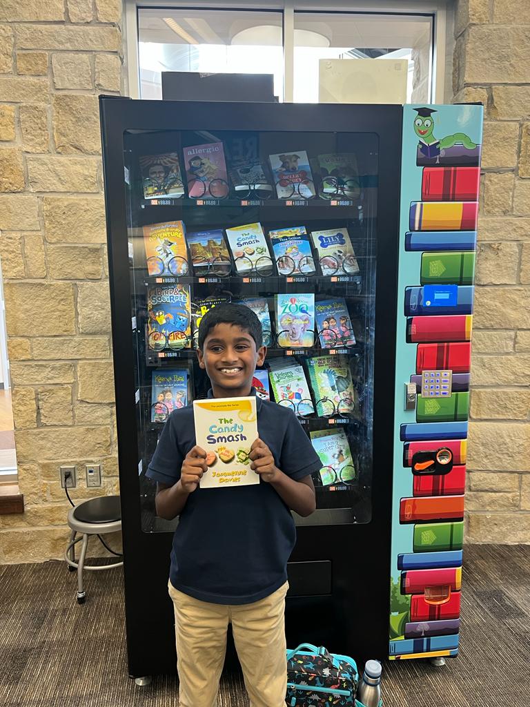 WoodardCFISD's tweet photo. The #ALLINWolfpack is earning book prizes to show their @CyFairISD #CFISDSPIRIT for the #ReadToTheFinalFour @MFinalFour #MFinalFour Reading Challenge. #READBYEXAMPLE @croftlovesbook1 @suebrenz @jesmcallister @MrsNgo04 @KGrahmann @Woodard_Counsel @ReubertaBitz @KHOU https://t.co/WuX9vMvbLw