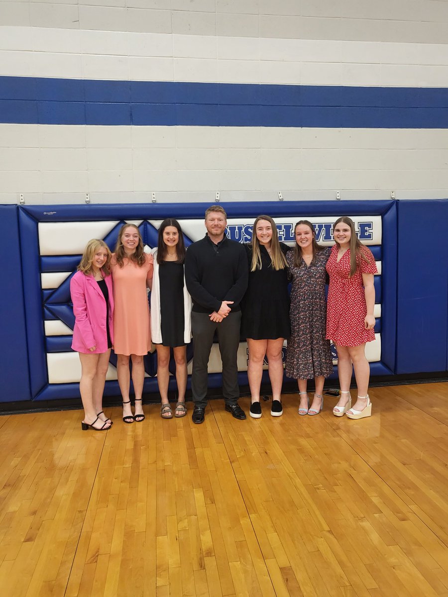 B_Bishop1's tweet photo. Congrats to our basketball girls for being members of the National Honor Society.  @_cameron11_ chose me as her teacher/coach that made an impact on her high school career &amp; I regard that as one of the highest honors a coach could receive! @RHSLadyIndians https://t.co/3LaMK7H8mk