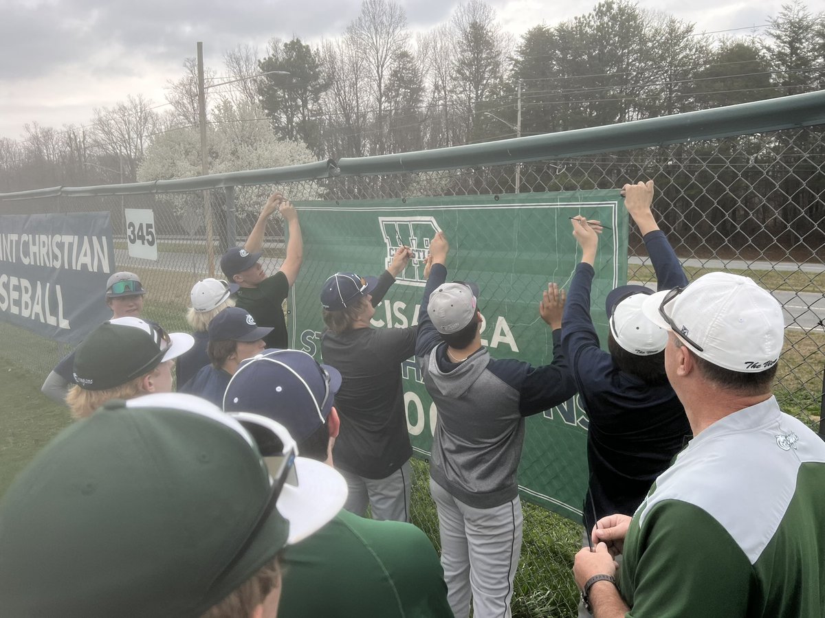 Today was banner day for the Cougars!It is a tradition of hanging State Championship banners as a team!Days like today are not taken for granted,and represents the hard work it takes to become a State Champion.Our 5 seniors had the honors of hanging the 2022 banner!