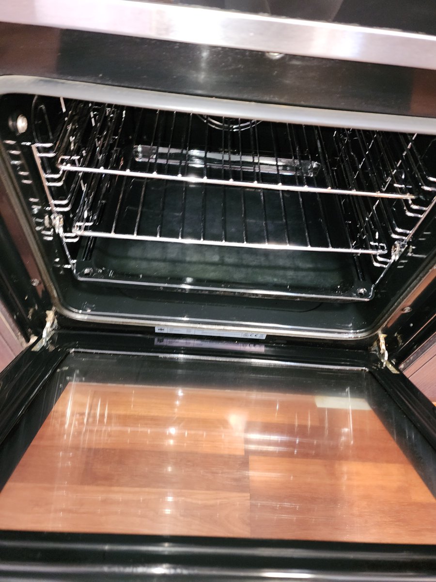 BrightMelbourne's tweet photo. Are you looking for a professional end of lease cleaning service? Bright End of Lease Cleaning Melbourne is here to help. 

https://t.co/XUgkXHYCgT
#endofleasecleaning #endoflease #rentalcleaning  #rentalbondcleaning https://t.co/nFGlIjmk3D