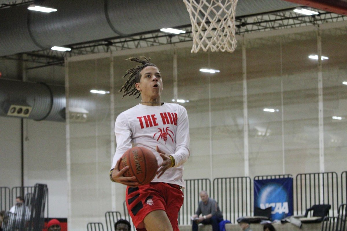 Coach Jones tweet media