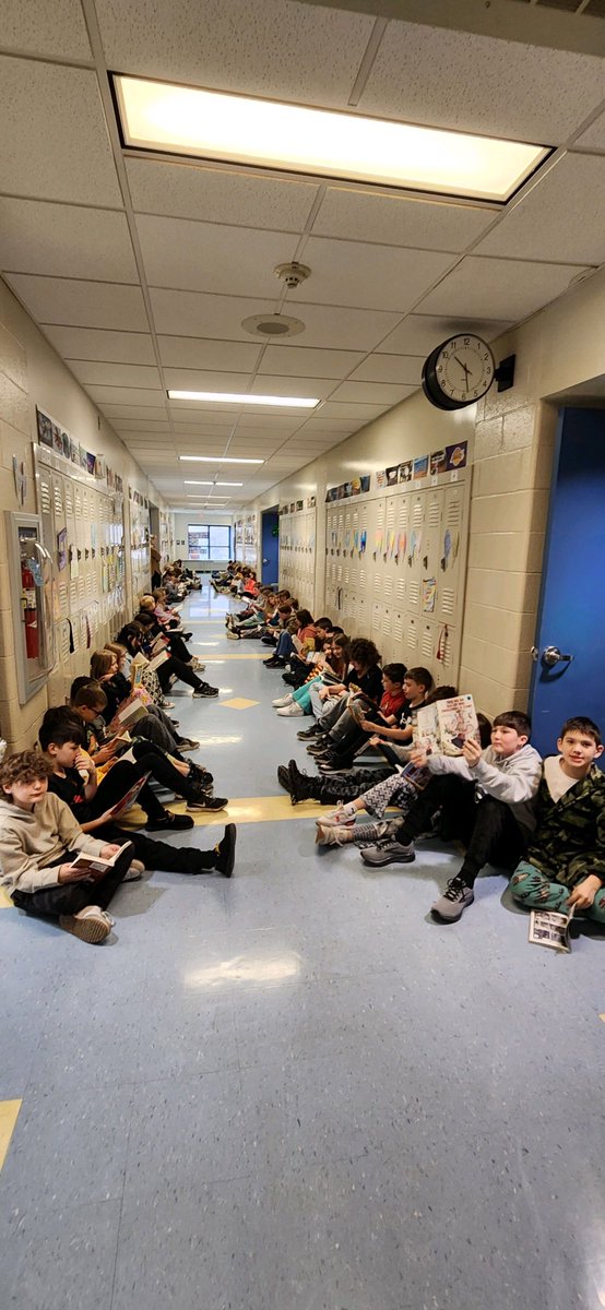 Read Across America Week - Day 1... Claysville 4th grade students drop everything and read! ⁦<a href="/McGuffeySD/">McGuffey School Dist</a>⁩