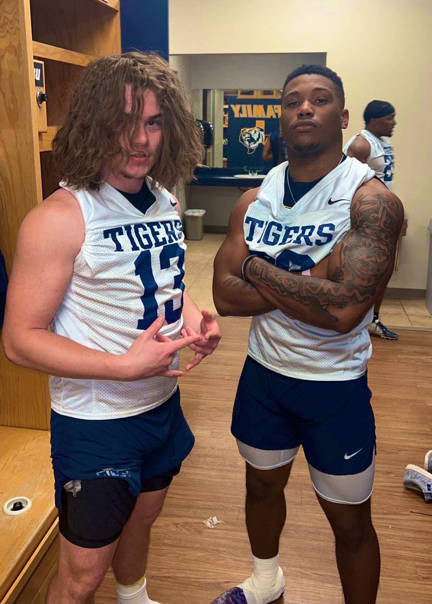 ColtonYar_2x's tweet photo. Spring Ball Day 1🤙🏼 @ETBU_Football @JebSpinney @ETBUCoachRu @_jordanwesley https://t.co/eB6n5edZf1