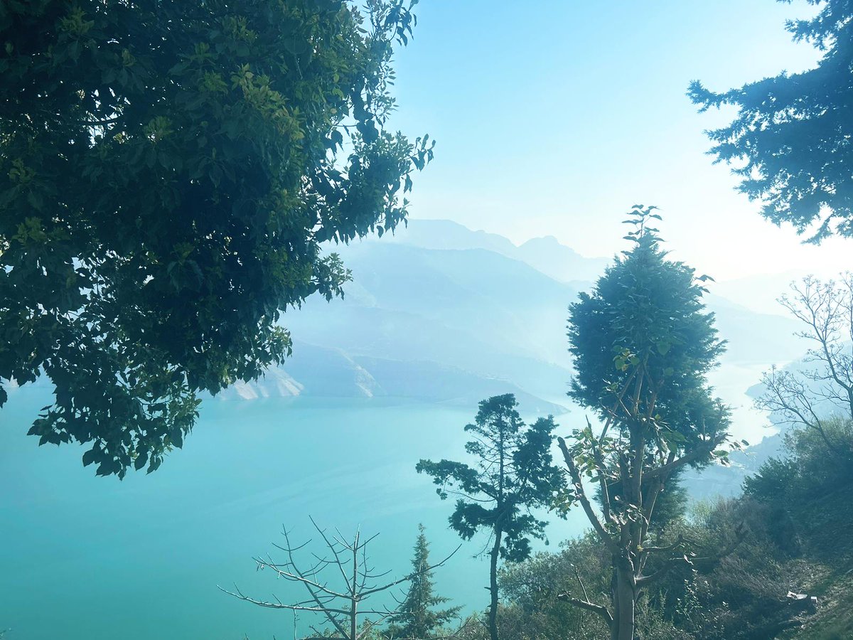g_gupta2's tweet photo. Morning views at #tehridam, our #fieldwork site.
#SDGs #thebeaconproject https://t.co/kUNk89J3Qd