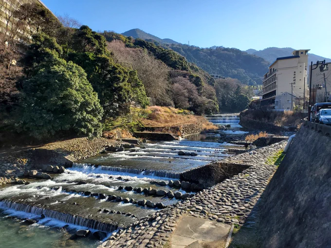 箱根行ってましたまた行きたいです3月下旬くらいにプチ嬉しいご報告ができると思うのでお待ちください 