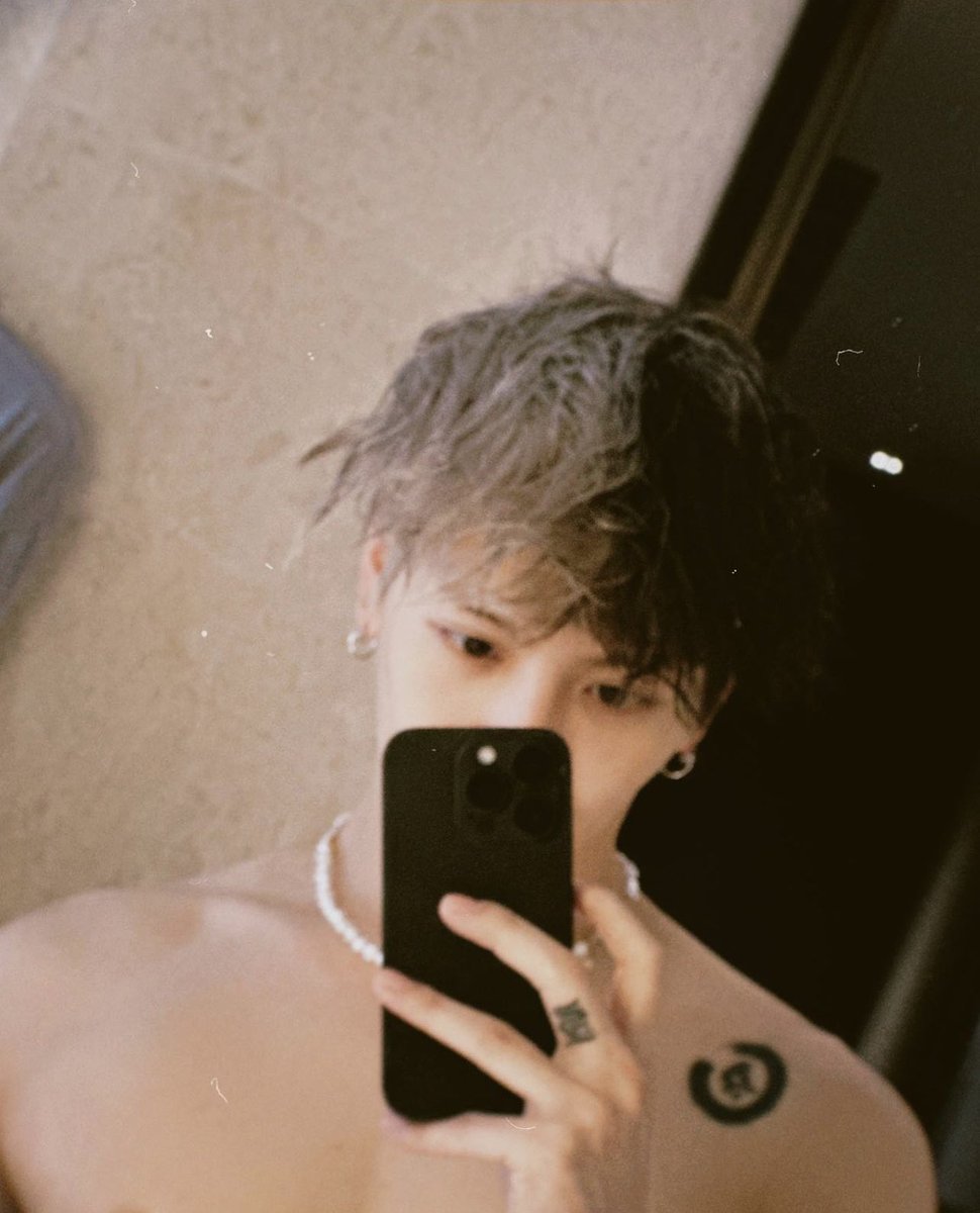 darra_b's tweet photo. Iβma tr(eat) you right π«¦π¦
@JacksonWang852 #daddywang https://t.co/oavIi13nYH