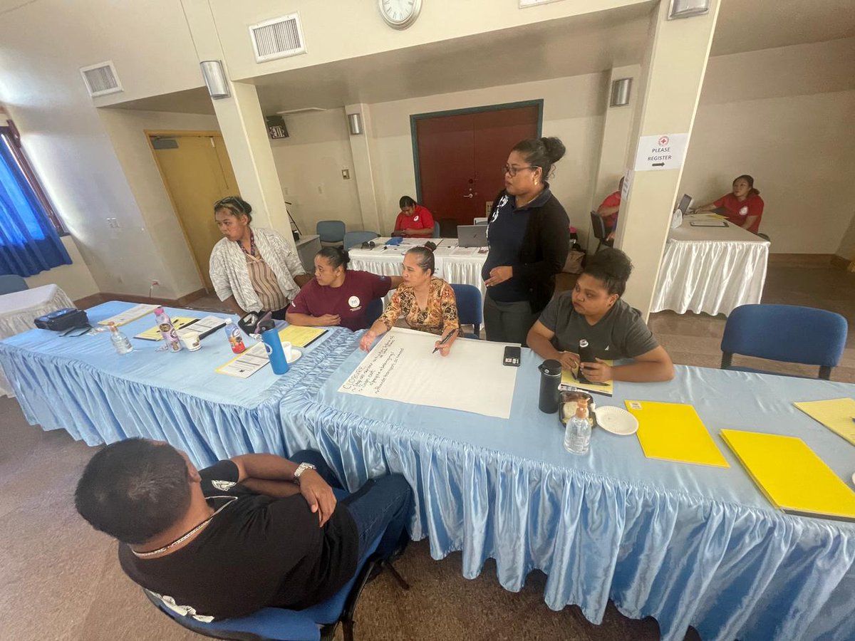 palauredcross's tweet photo. Day 01/03 for Koror State Red Cross Disaster Action Team (R-DAT) Training. 

R-DATs are located in all 16 of Palau's states and this week we commenced with training a team for Koror, Palau's most populous state.

Mesulang Koror State!

#RedCross #Oreor #volunteer https://t.co/vwoqb6IKX9