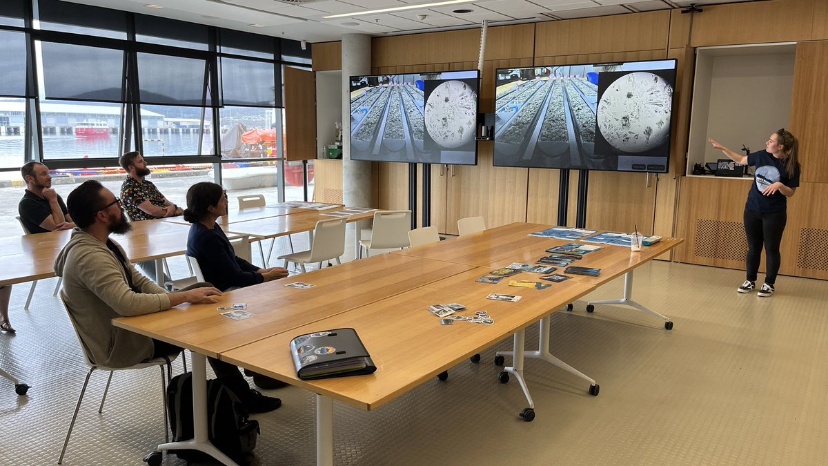 ANZIC_Director's tweet photo. Today @anzic_iodp #ANZICroadsow is at @UTAS_ and @IMASUTAS, currently learning first hand from @Acacia_Volc about life on @TheJR during #Exp398 https://t.co/Ggz0YKXAML