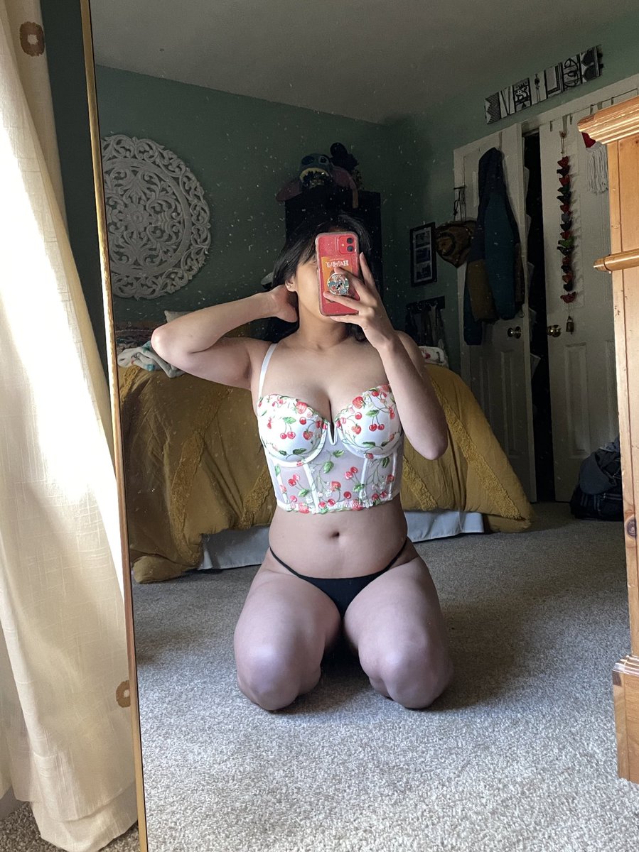 andii — top 1% on OF ️ on Twitter: "RT @andiipoops: who is ready for