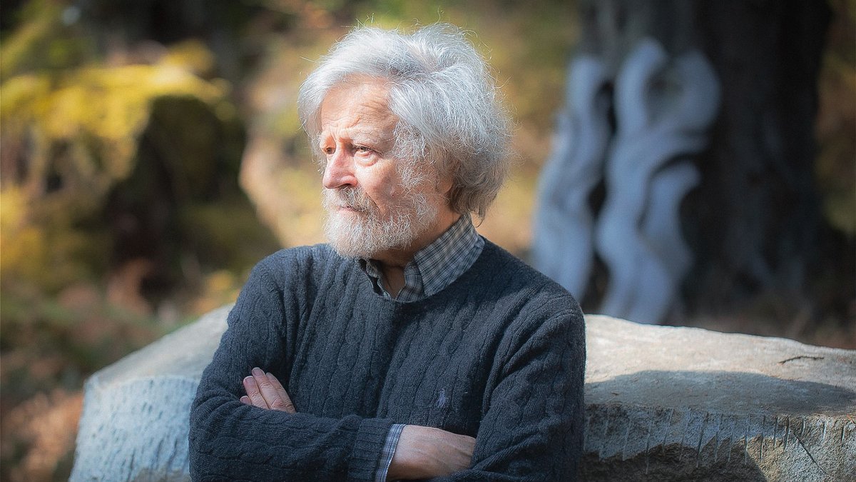 Happy 80th Birthday to <a href="/peerclassical/">peermusic Classical</a> composer Morten Lauridsen! In celebration, you can now stream the beautiful award-winning documentary film, ‘Shining Night: A Portrait of Composer Morten Lauridsen’ by <a href="/mstillwater/">Michael Stillwater</a> until March 1st! <a href="/PeerClassicalEU/">Peermusic Classical</a> 
▶️ vimeo.com/190692036