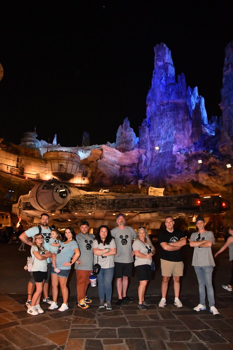 HEXkong's tweet photo. Hexokon(g) 2023 was a blast. Wish we were still there (b) $HEX #HEXICANS #HEXmeetup @Hexologist31 @TheRealBigPep @exploringidaho @HexNurse #Disney #HollywoodStudios #HEXFAM https://t.co/IPJBLKdRkx