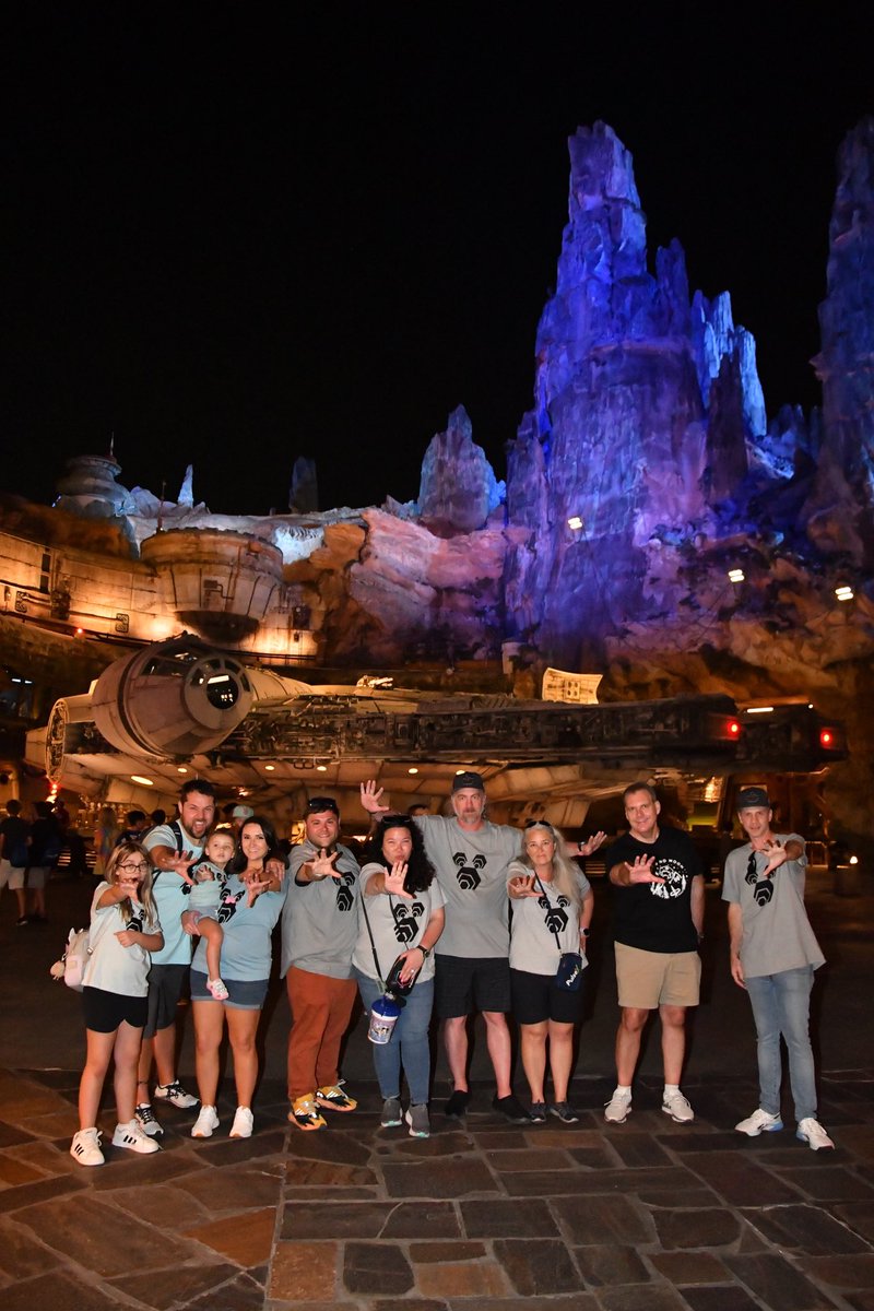 HEXkong's tweet photo. Hexokon(g) 2023 was a blast. Wish we were still there (b) $HEX #HEXICANS #HEXmeetup @Hexologist31 @TheRealBigPep @exploringidaho @HexNurse #Disney #HollywoodStudios #HEXFAM https://t.co/IPJBLKdRkx