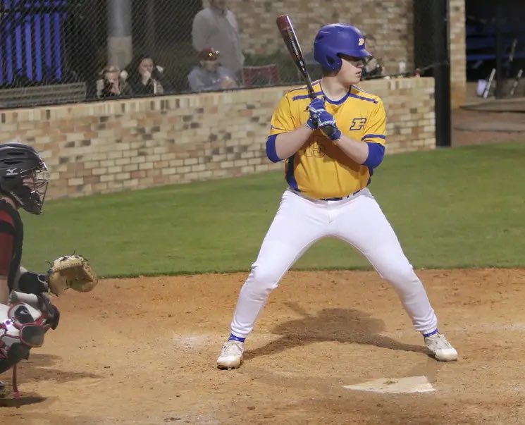 phsbaseball_16's tweet photo. Big Day at the plate as the Dogs hit 5💣’s on the day including:
‘23 @__Jackhayes__ #1, 2RBI
‘24 @JonahPike15 #1 &amp; 2, 4RBI
‘24 @McclaneMohon #1, 3RBI 
‘25 @kale_austin #1, 2RBI
#BombSquad 

‘25 @colewilson2006 2/2, 2R
‘23 @maxbaseball4 1/2, 3R
@thomas_propst 1st career hit https://t.co/D2S0crirMS