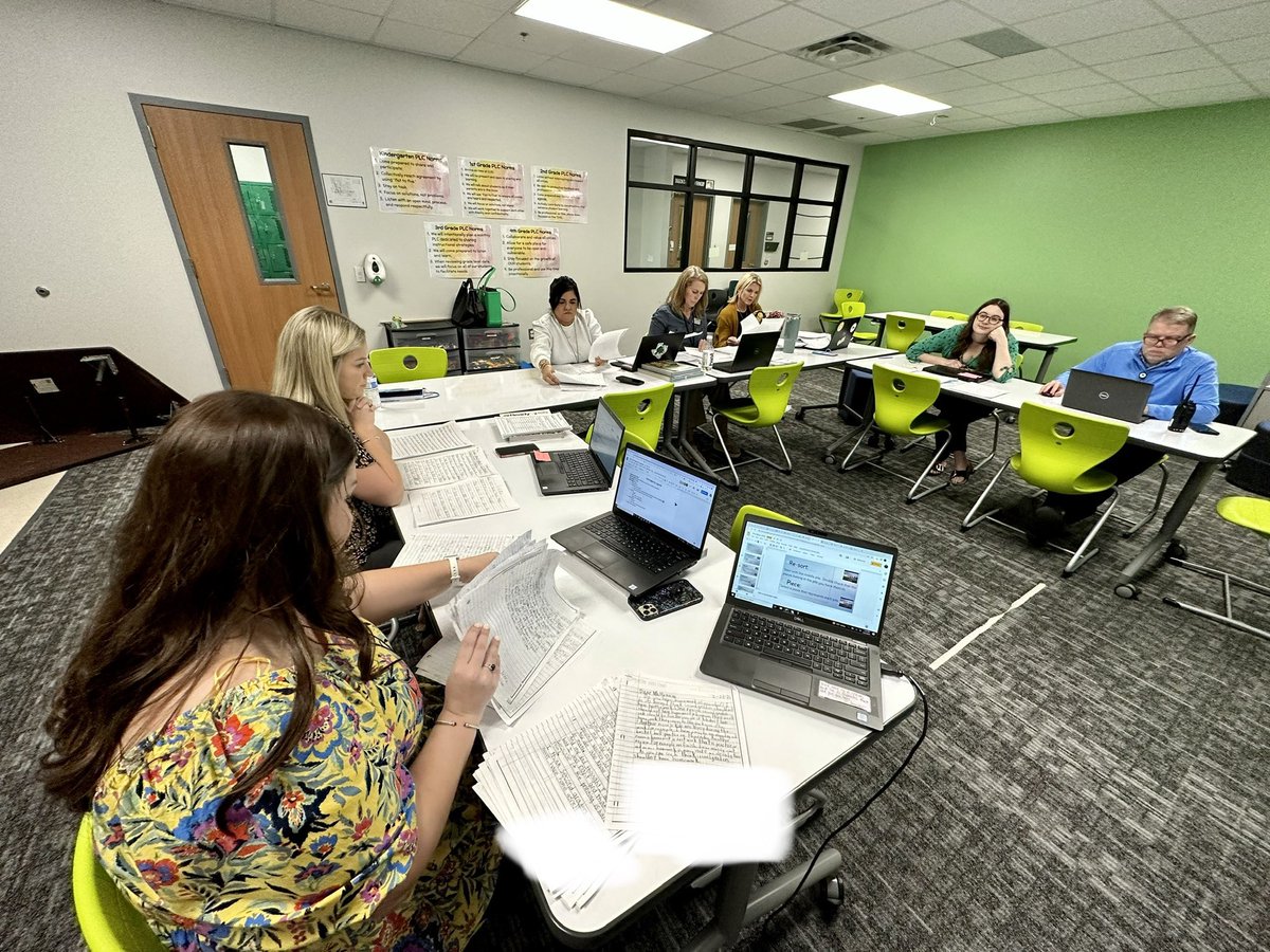 Casey Stapp (@cstappedu) on Twitter photo Teachers are the ๐ of the educational system! The amazing educators <a href="/Jack_D_Johnson/">Jack D. Johnson</a> participated in learning walks and left a sweet ๐ to celebrate each other. 2nd grade thin sliced their opinion writing during PLCs and left with small groups planned. #inspireexcellence Teachers are the ๐ of the educational system! The amazing educators <a href="/Jack_D_Johnson/">Jack D. Johnson</a> participated in learning walks and left a sweet ๐ to celebrate each other. 2nd grade thin sliced their opinion writing during PLCs and left with small groups planned. #inspireexcellence