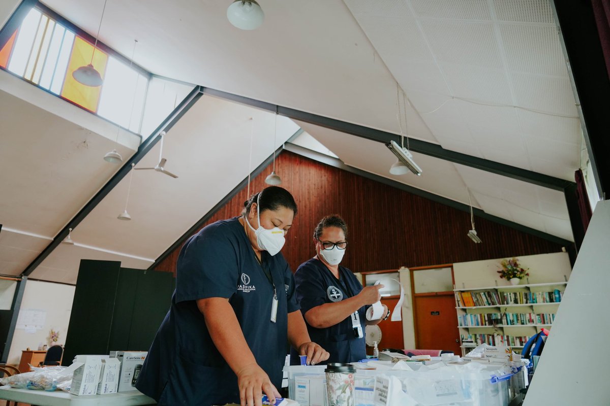 MedicalPasifika's tweet image. The #PACMAT team set up a community clinic alongside local agencies &amp;amp; partners in Flaxmere today.

Minister for Whānau Ora, Hon. Peeni Henare &amp;amp; Minister for Māori Development, Hon. Willie Jackson, paid a visit to the clinic to talanoa about the work being done.