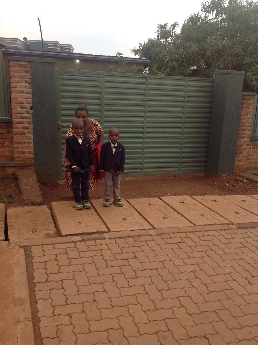 Habanaba9Thomas's tweet photo. I love my famil https://t.co/VAEta0ks3A