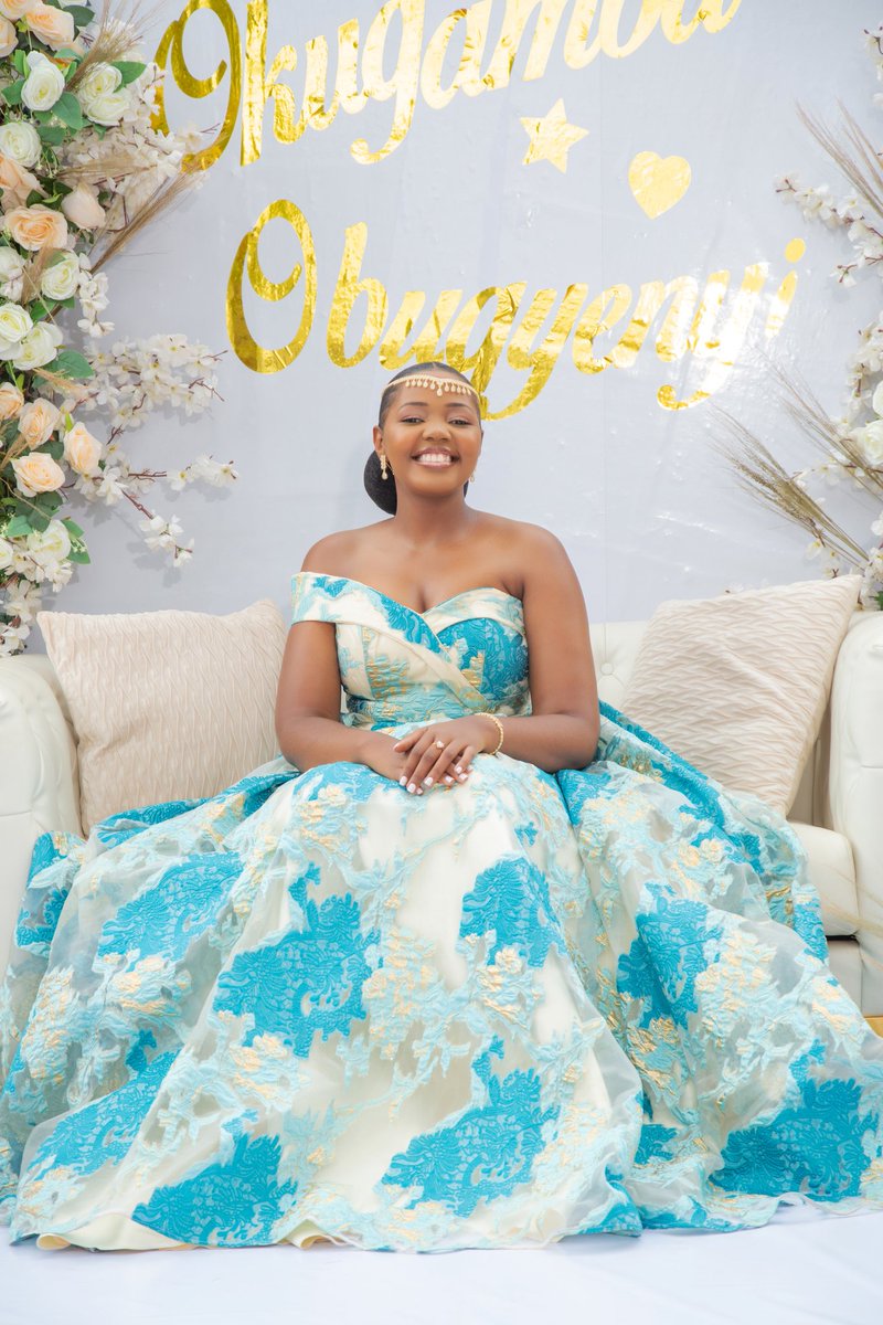 benypopie's tweet photo. The bride prt2
@AbsolutResolut1 https://t.co/OLaEL3mkbc