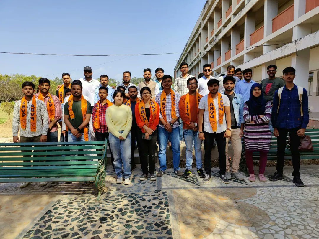 AbvpChandigarh's tweet photo. New unit of the department of UICET Panjab University for the session 2023-24 was announced today. 

Best wishes to the team for their tenure ahead. 

#ABVP4PU
#ABVPChandigarh https://t.co/aMwdrrBDoR