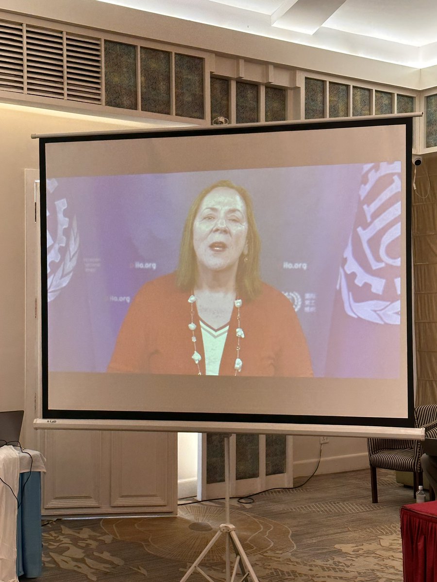 ILONewDelhi's tweet photo. “Unfortunately the most affected by the pandemic were the already marginalised workers. There’s a pressing need for the labour movement to build forward better, with OSH as a primary consideration”
- Andre Maria Helena, Director @ILOACTRAV 

@ILOAsiaPacific https://t.co/KejAELUu7z