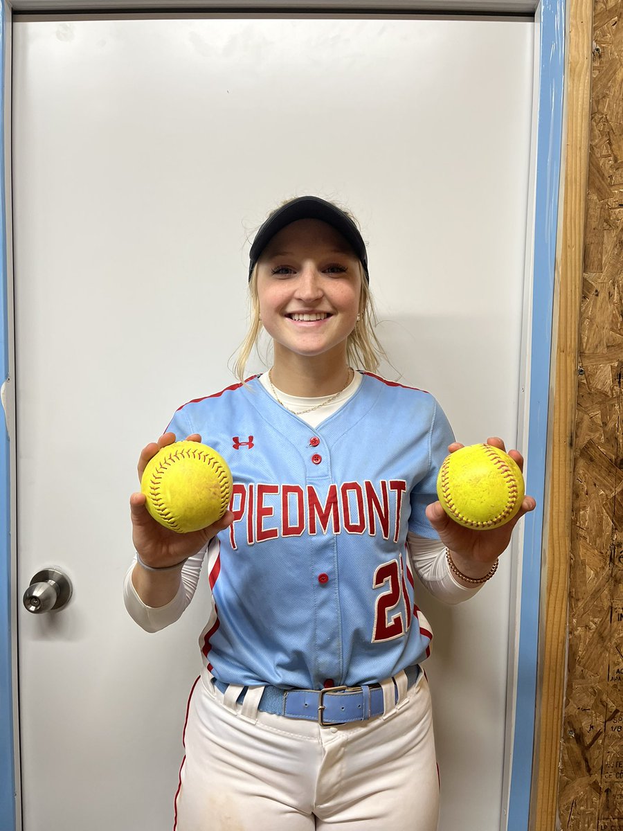 Addi Lockrem tweet media