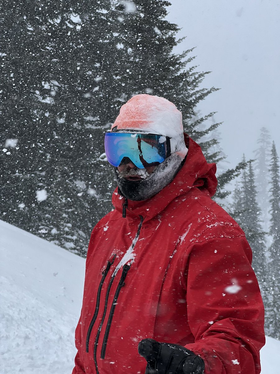 NorthwestRaised's tweet photo. P O W D E R    C H A S E R 

As a powder chaser you dream of storm riding days like this. Yesterday was all time! 

#powderchaser #project365 #contentjourney #digitalstoryteller #snowboarder #northwestraised 

(169/365) https://t.co/YUXJTNJ2EC