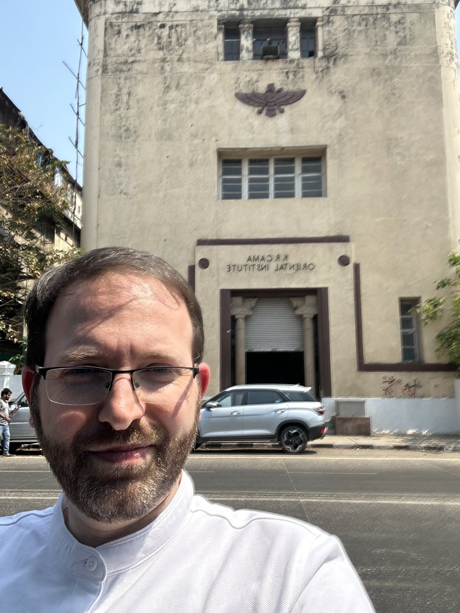 The K R Cama Oriental Institute of Bombay (established in 1916) in memory of Kharshedji Rustomji Cama, houses one of the most important collections of the #Zoroastrian manuscripts in the world. 
کتابخانه موسسه شرق‌شناسی کاما در بمبئی، یکی از مهمترین گنجینه‌های نسخ خطی زرتشتی  🔥
