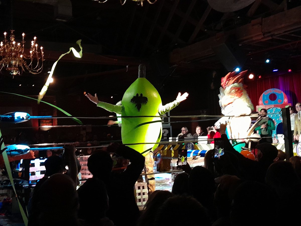 bigwillthechamp's tweet photo. @juanjeremy100 @BellHouseNY @KaijuBigBattel https://t.co/u5n9HZo1PT