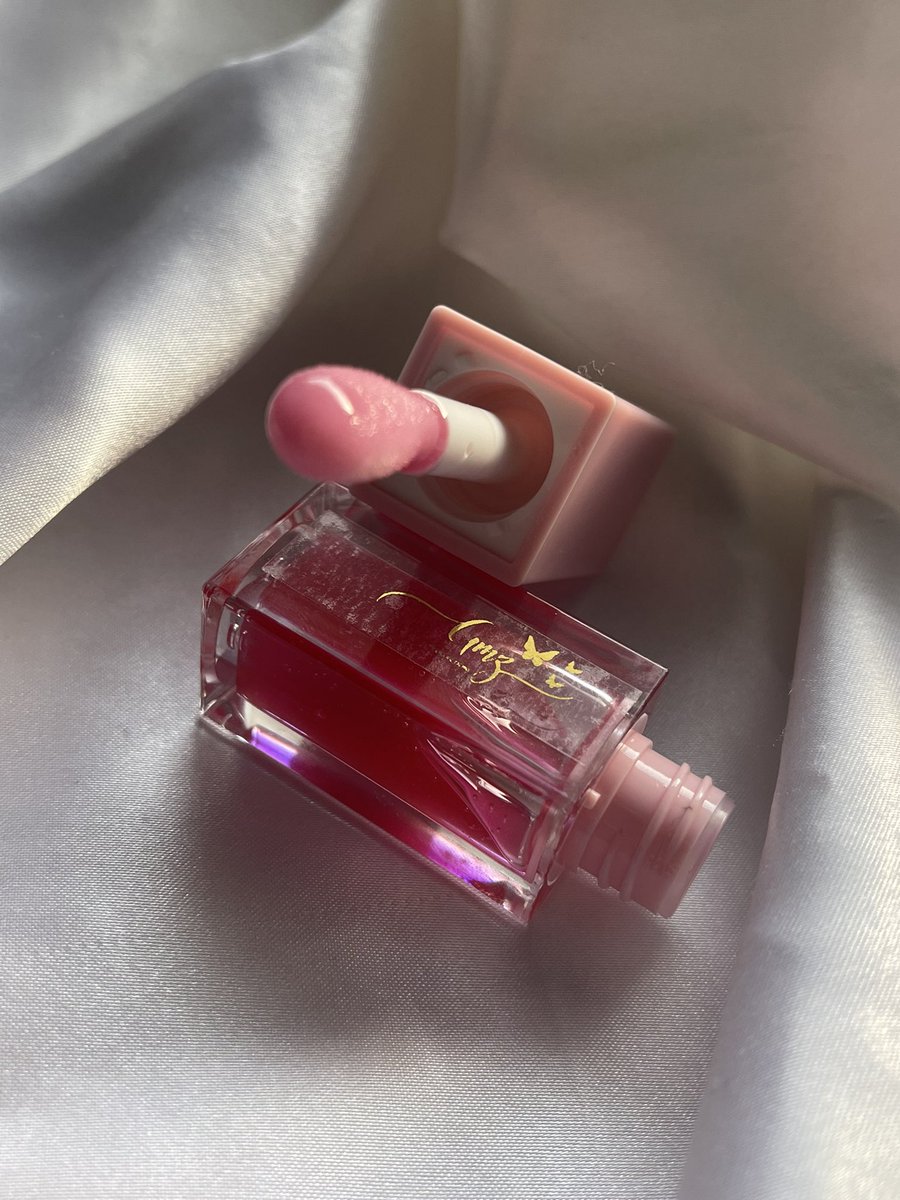 GmzCollections's tweet photo. can we just take a moment to appreciate how beautiful our products are 🥹🫶🏼

shop here: https://t.co/YYtz8NwTca https://t.co/2J7volCpzw
