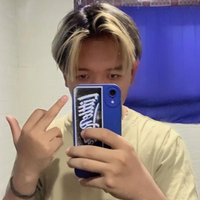 Adhidayatt1's tweet photo. #FotoProfilBaru https://t.co/GsRN65GJ6K