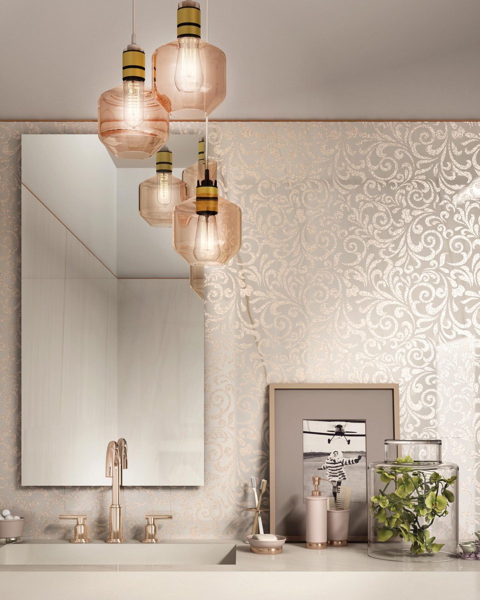 supergres's tweet image. Do you know the secret for a refined bathroom with a classic taste?

The covering from our Purity of Marble collection in Lasa color with Ramage decoration.

The refined warm white of Lasa, interpreter of a pure and luminous beauty, is enriched by the RAMAGE decoration which draw