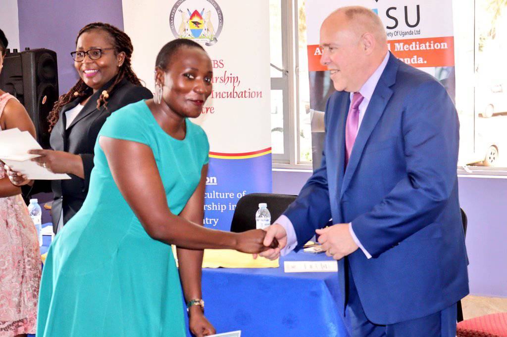 The CEO of AMSU, Counsel France Ddungu Smith, and Mr. Simon Smith, Non- Executive Dir. AMSU, presided over the ceremony to present the certificates of completion to the Arbitrators. We hope to see the partnership thrive in the future @MUBS_Entreship @OfficialMubs @jwbalunywa