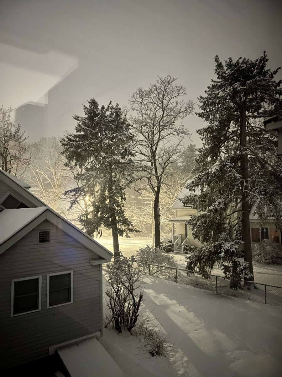 chbaechler's tweet photo. Winter wonderland! I love winter 🥰😍 https://t.co/bV2ZfYLUbN