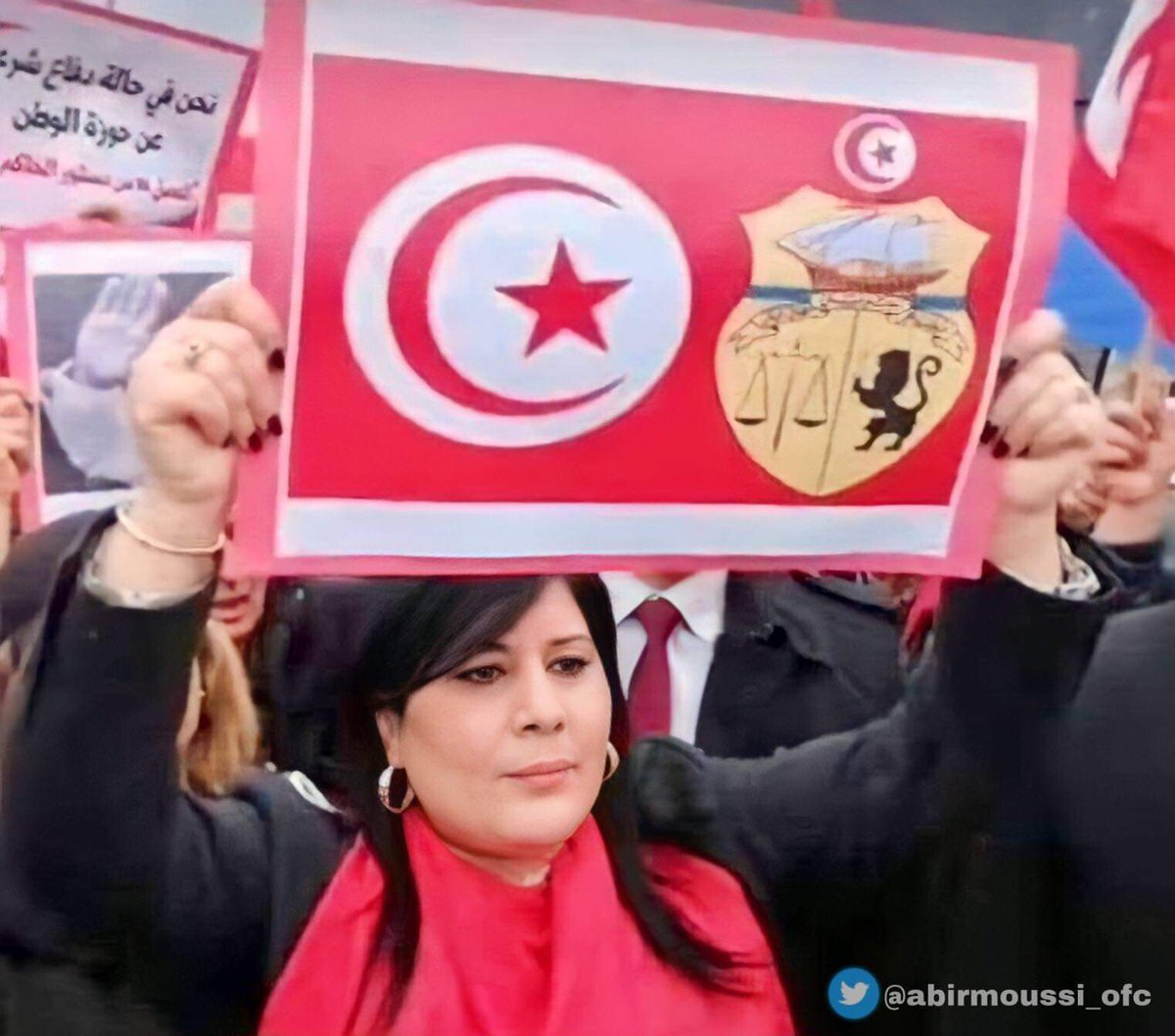 abirmoussi_ofc's tweet photo. 🔴ليكن في علم كل المتآمرين على تونس من الداخل والخارج و الراغبين في تركيعها وتبديل نظامها وإخراس شعبها ، أنها ستبقى جمهورية مدنية حداثية حرة مستقلة رايتها حمراء بفضل بناتها وأبنائها اليقظين المتأهبين لحمايتها من كل الشرور!
#لا_للظلامية
#لا_لربيع_خراب_جديد https://t.co/cXLcArbmAl