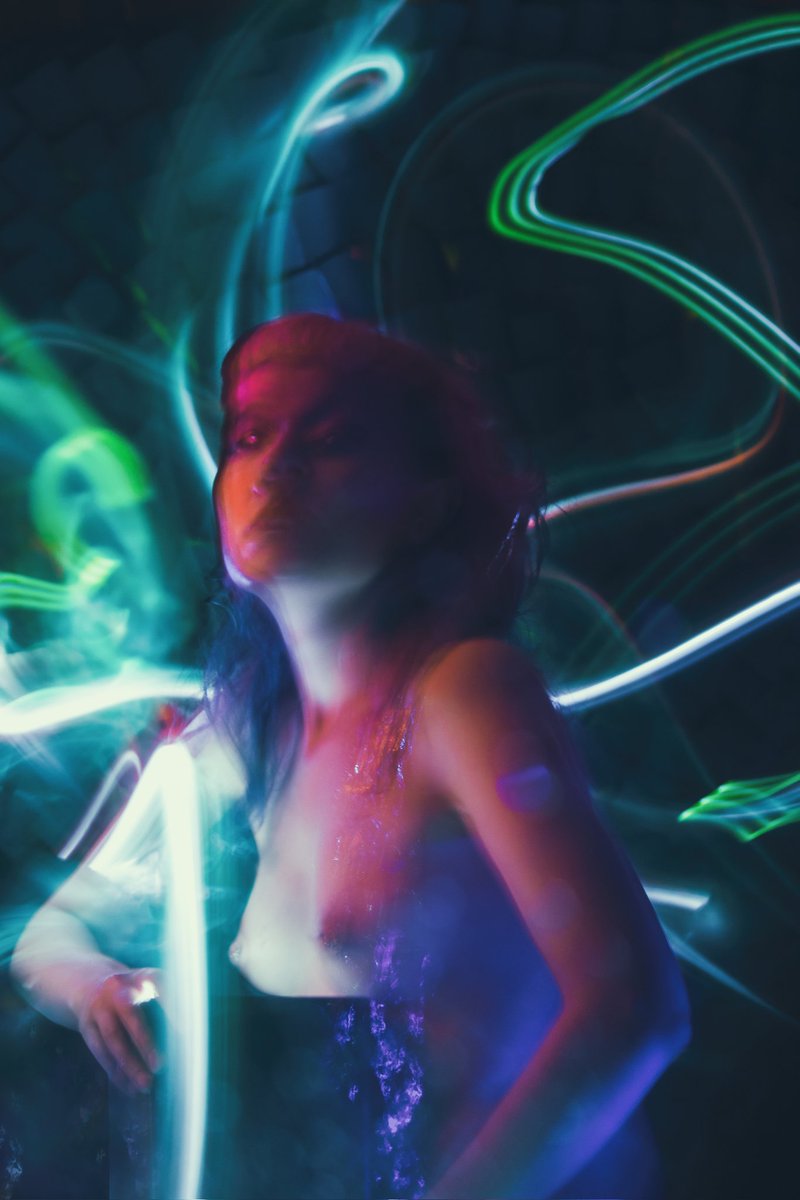 Unexpected sexy space cyberpunk freezelight shoots from 2019

📸 <a href="/zmeeleyart/">Кардамон Игоревич</a>